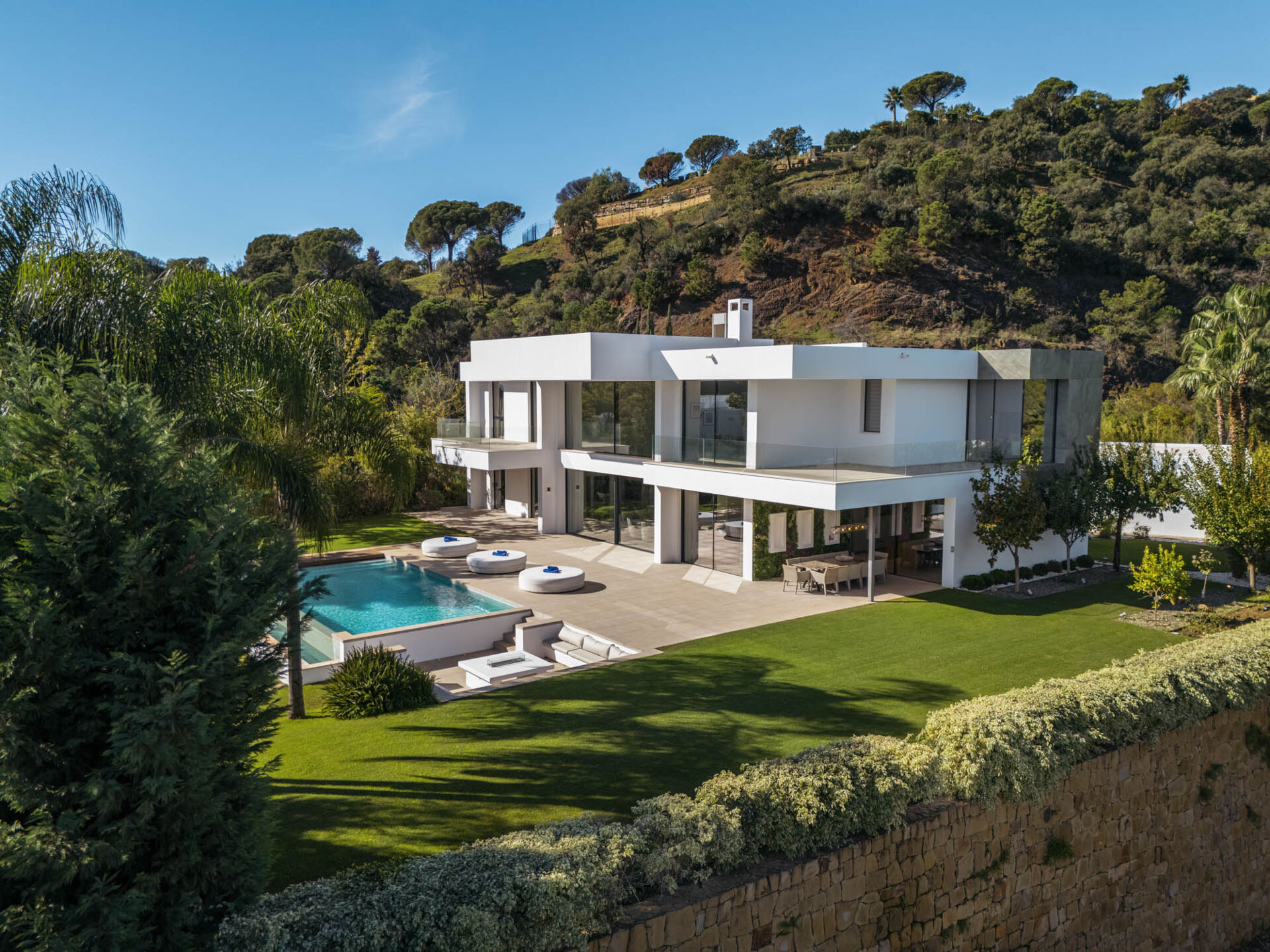 Contemporary Costa del Sol villa with pool
